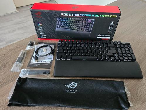 Asus ROG STRIX Scope II '96 NIEUWSTAAT, Computers en Software, Toetsenborden, Zo goed als nieuw, Ophalen of Verzenden