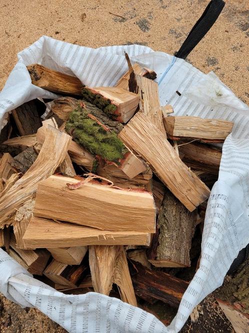 Eiken brandhout, Tuin en Terras, Haardhout, Blokken, Eikenhout, Minder dan 3 m³, Ophalen of Verzenden