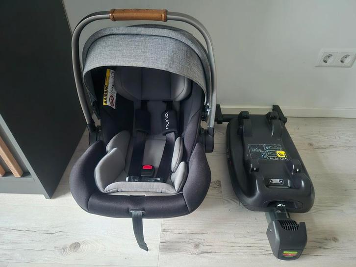 Nuna autostoel inclusief base!, Kinderen en Baby's, Autostoeltjes, Gebruikt, Overige merken, 0 t/m 13 kg, Isofix, Ophalen