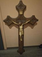 Houten Kruisbeeld met Christusfiguur, Antiek en Kunst, Antiek | Religie, Ophalen of Verzenden