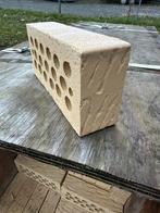 Geperforeerde Metselsteen, Ophalen, Bakstenen