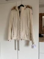 Luhta Winterjas Maat 40 - Nieuwstaat!, Maat 38/40 (M), Luhta, Wit, Nieuw