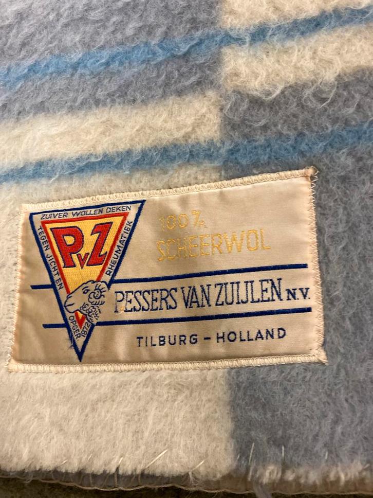 Zuiver Scheerwol Deken - Pessers van Zuijlen Tilburg, Huis en Inrichting, Woonaccessoires | Plaids en Woondekens, Gebruikt, Ophalen of Verzenden