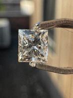 Diamond (Natural) 0.60 ct,G,VS1 met GIA certificat, Ophalen of Verzenden, Zo goed als nieuw, Goud, Dame