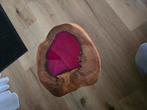 Mooie boomstam bijzettafel met roze epoxy, Ophalen, Minder dan 45 cm, Minder dan 55 cm, Zo goed als nieuw