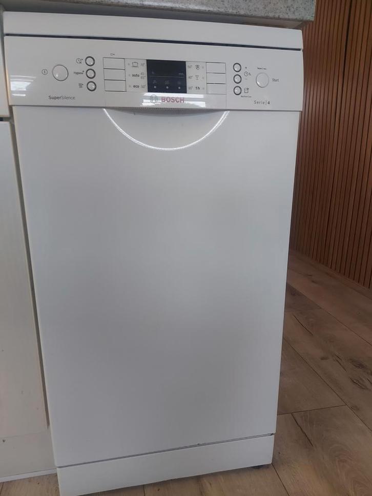 Vaatwasser vrijstaand Bosch SuperSilence smal model, Witgoed en Apparatuur, Vaatwasmachines, Minder dan 85 cm, Ophalen of Verzenden