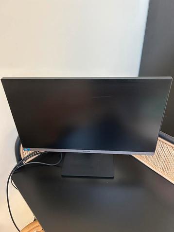 Samsung monitor beschikbaar voor biedingen