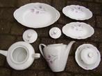 Gedeelte van oud servies, Huis en Inrichting, Keuken | Servies, Verzenden, Aardewerk, Wedgwood, Bord(en)