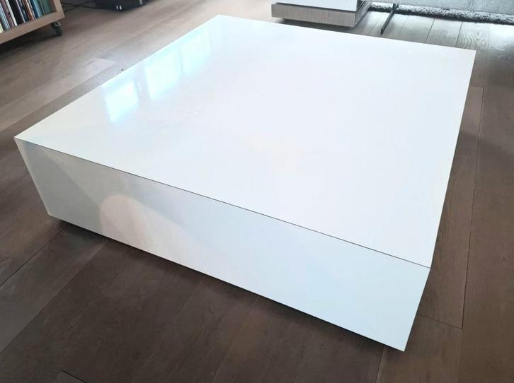 Strakke witte hoogglans design salontafel 120x120, Huis en Inrichting, Tafels | Salontafels, Zo goed als nieuw, 100 tot 150 cm