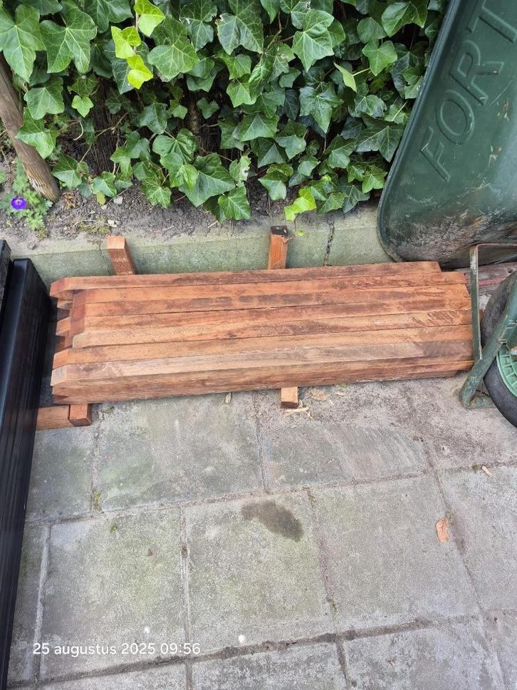 Vlonder materialen, Tuin en Terras, Palen, Balken en Planken, Nieuw, Palen, 180 tot 250 cm, Hardhout, Ophalen of Verzenden