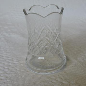 Kristal lepelvaasje geslepen glas ster vaasje  beschikbaar voor biedingen