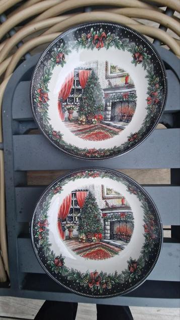 Kerstservies kerst 2 borden/schalen Royal Stafford beschikbaar voor biedingen