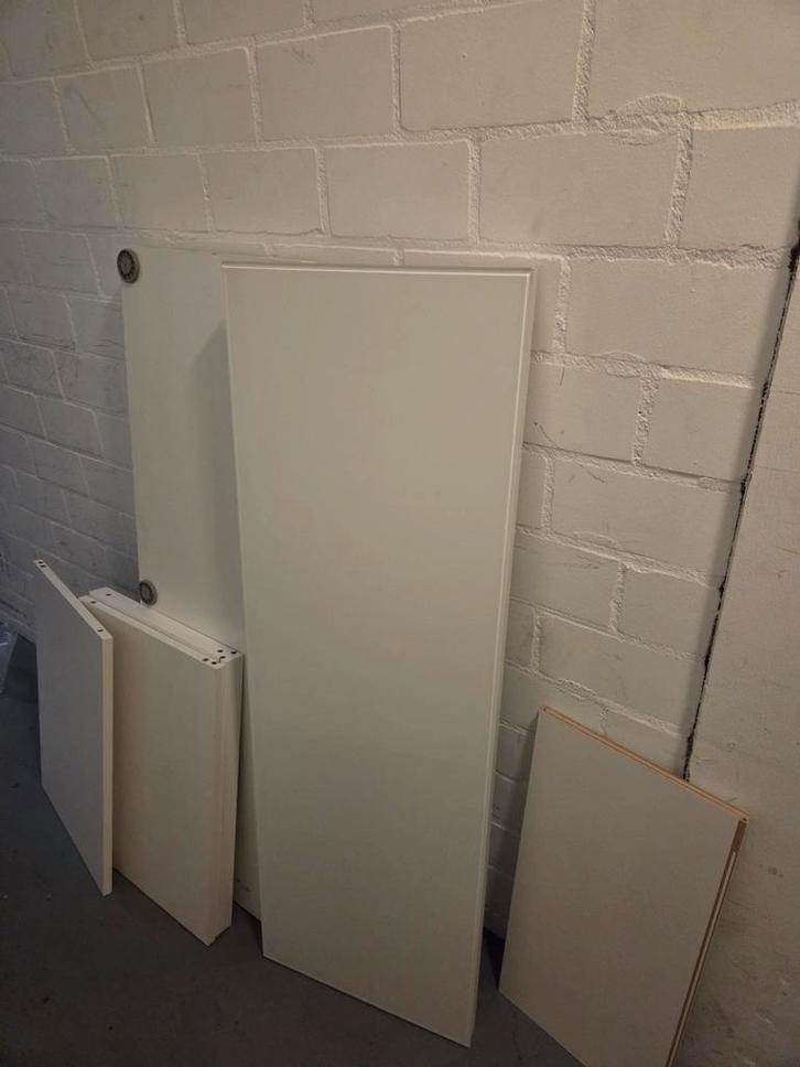 Besta Basiselement 120x40x64 met glasplaat, Huis en Inrichting, Kasten | Wandmeubels, Ophalen