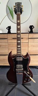 Gibson Sg Angus young en Gibson SG Voodoo met 2 versterkers, Muziek en Instrumenten, Snaarinstrumenten | Gitaren | Elektrisch