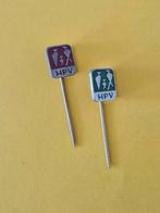Sp 1958 Twee Vintage HPV Speldjes, Verzamelen, Speldjes, Pins en Buttons, Ophalen of Verzenden, Gebruikt, Overige onderwerpen