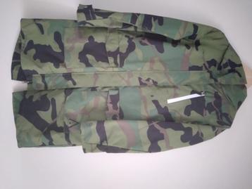 Wearcolor danes regenjas beschikbaar voor biedingen