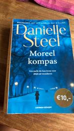 Danielle Steel - Moreel kompas, Gelezen, Danielle Steel, Ophalen of Verzenden, Nederland