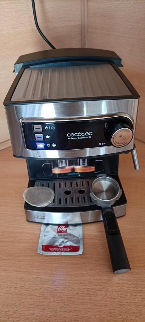 Nieuwstaat Cecotec Power Espresso, gewone koffie en padjes!!, Witgoed en Apparatuur, Koffiezetapparaten, Gemalen koffie, Koffiebonen