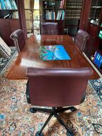 Gratis houten vergadertafel + 4 leren stoelen, Huis en Inrichting, Tafels | Eettafels, Ophalen, Gebruikt, 100 tot 150 cm, 150 tot 200 cm