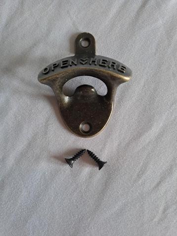 open Here wand bieropener beschikbaar voor biedingen