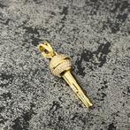 14 karaat gouden hanger microfoon kettinghanger, Ophalen of Verzenden, Zo goed als nieuw, Goud, Kruis of Symbool