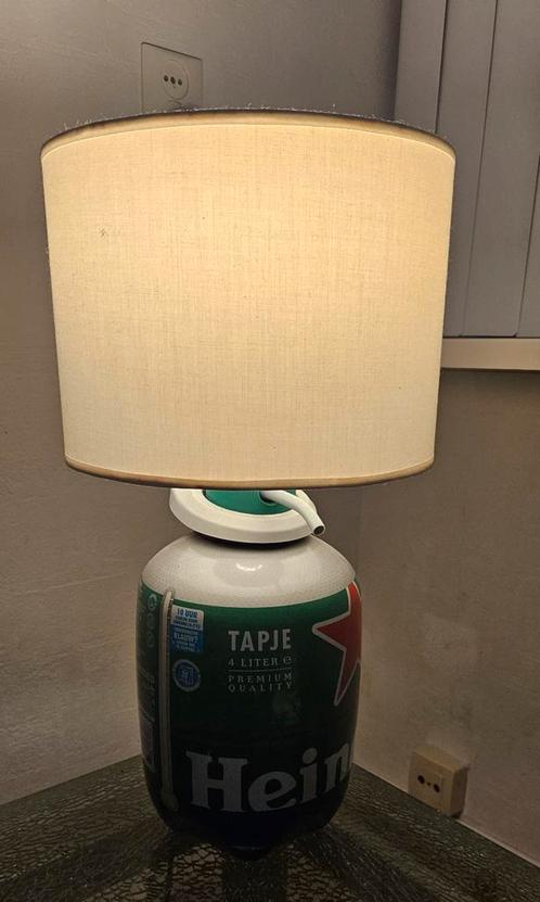 Heineken merchandise, Huis en Inrichting, Lampen | Tafellampen, Zo goed als nieuw, Minder dan 50 cm, Glas, Ophalen of Verzenden