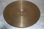 Zildjian Avedis openlogo crash bekken 1588gr 18 inch, Gebruikt, ., Drums of Percussie, Ophalen of Verzenden