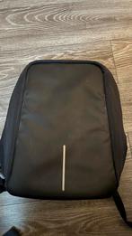 Xd design anti theft rugtas, Computers en Software, Laptoptassen, Ophalen, 15 inch, Zo goed als nieuw, Rugzak