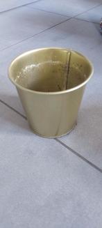 Gouden bloempot 10cm hoog, Ophalen, Zo goed als nieuw, Rond, Minder dan 25 cm
