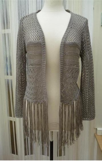 Only vest maat XL (42/44) beschikbaar voor biedingen