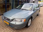 Volvo V70 2.4 140PK Youngtimer, Auto's, Volvo, Voorwielaandrijving, Beige, Leder en Stof, Euro 4
