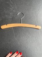 babykleerhangertjes hout (Hema), Ophalen, Zo goed als nieuw, Hout