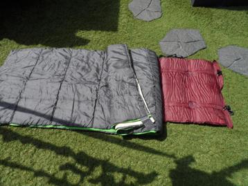 slaapzak met matras beschikbaar voor biedingen