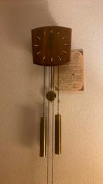 Mooie, goed werkende klok, Huis en Inrichting, Woonaccessoires | Klokken, Ophalen, Zo goed als nieuw, Wandklok