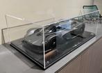 Aston Martin Valkyrie Carbon 1:8 van FrontiArt Pre-Order, Hobby en Vrije tijd, Modelauto's | 1:5 tot 1:12, Ophalen of Verzenden