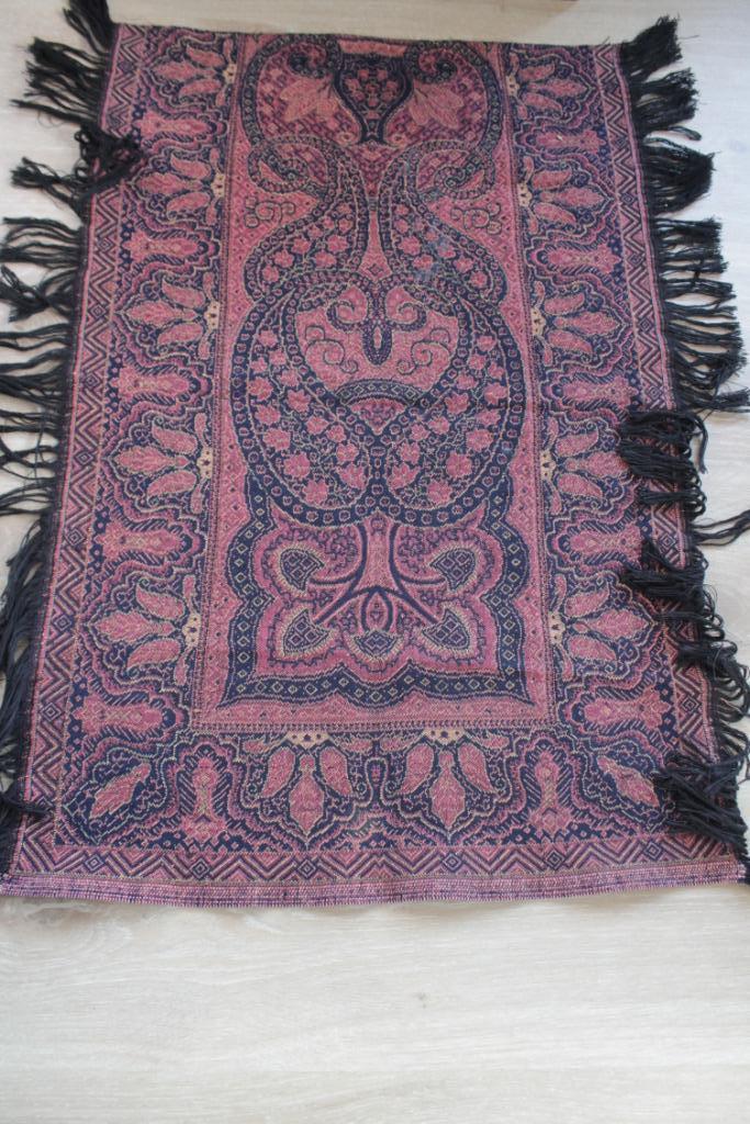 Kleine Hollandse worteldoek, 45 x 65 cm., Antiek en Kunst, Antiek | Kleden en Textiel, Ophalen of Verzenden