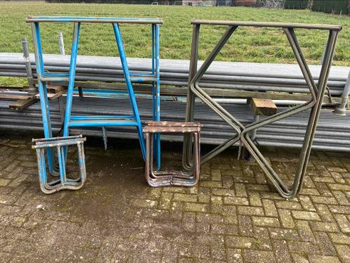 Diverse bouwmaterialen, Doe-het-zelf en Verbouw, Steigers, Overige typen, Minder dan 2 meter, Ophalen