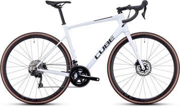 Cube Attain GTC Race Flashwhite/black 60 cm SUPER ACTIE beschikbaar voor biedingen