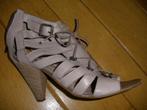 Dr. ADAMS beige open peep too pumps maat 40, Kleding | Dames, Schoenen, Beige, Ophalen of Verzenden, Zo goed als nieuw, Dr. Adams