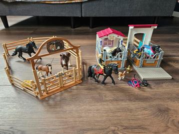 Schleich Horse Club Set - Paardenstal, Box, Omheining beschikbaar voor biedingen