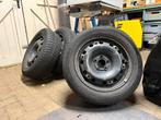 Stalen velgen Volkswagen Polo 2012 - 15 inch, Auto-onderdelen, Banden en Velgen, Ophalen, Gebruikt, 15 inch, Velg(en)