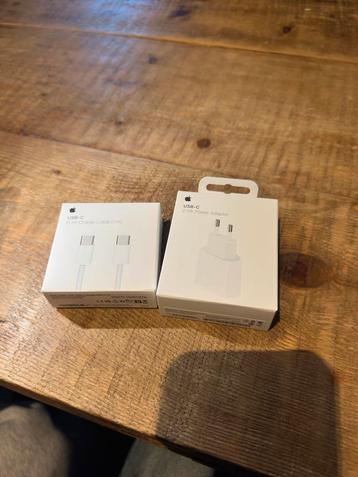 Originele Apple USB-C Snellader Set beschikbaar voor biedingen