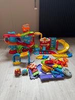 Toet toet auto garage en wegdelen, Ophalen of Verzenden, Gebruikt, 2 tot 4 jaar
