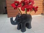 Olifant bloempot, Ophalen of Verzenden, Zo goed als nieuw, Rond