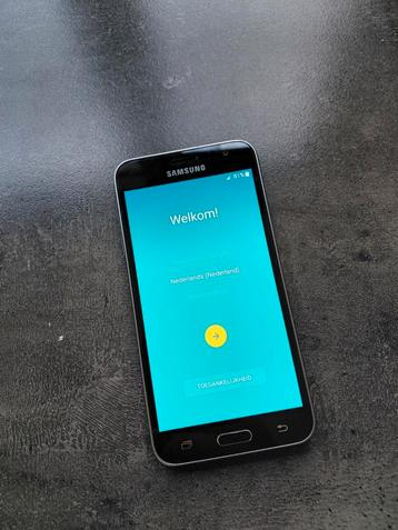 Samsung Galaxy J3 Goede Staat beschikbaar voor biedingen