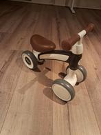 Loopfiets voor peuters - Zo goed als nieuw!, Fietsen en Brommers, Ophalen, Zo goed als nieuw, Cuteey, Verstelbare zitting