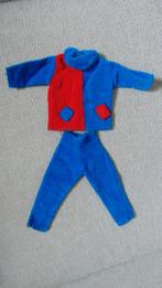Barbie vintage Wendy Elite? velours blauw rood pakje, Ophalen of Verzenden, Gebruikt, Kleertjes