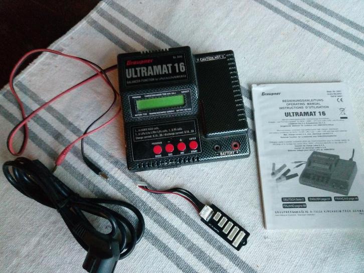 Graupner Ultramat 16, Hobby en Vrije tijd, Modelbouw | Radiografisch | Vliegtuigen, Gebruikt, Elektro, Ophalen of Verzenden