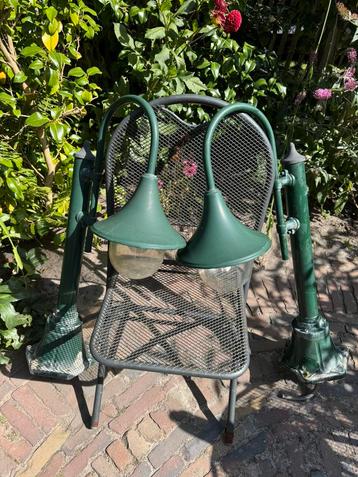 Tuinlampen beschikbaar voor biedingen