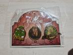 Python Pin Parade Set, Ophalen of Verzenden, Zo goed als nieuw, Button of Speldje